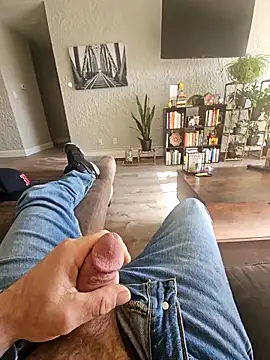 Snapshot of Cemg chatting on February 28, 7:26 pm Cemg online show from February 28, 7:26 pm