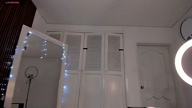 AdammClark1 online show from December 13, 8:58 pm