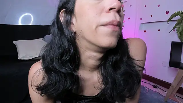 AdammClark1 online show from February 25, 8:51 pm