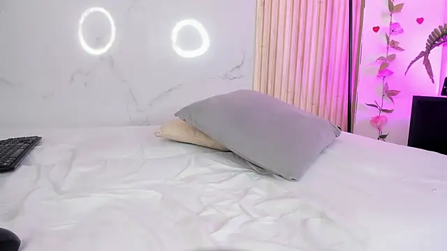 AdammClark1 online show from March 19, 12:15 am