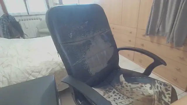 papillonhotofficial online show from March 12, 8:42 am