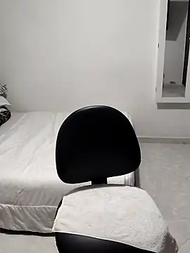 CurvySara1 online show from February 3, 9:42 pm