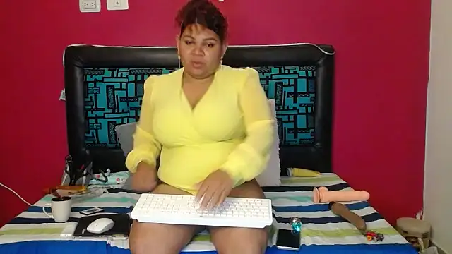 karolhot916 online show from November 5, 2:44 am