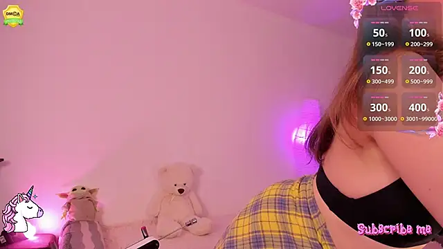 EvaUniporn online show from October 22, 3:45 pm