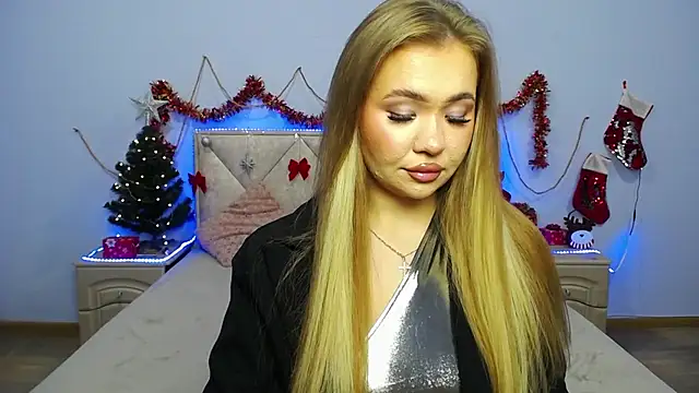 Snapshot of StacyYellig chatting on January 4, 8:06 am StacyYellig online show from January 4, 8:06 am