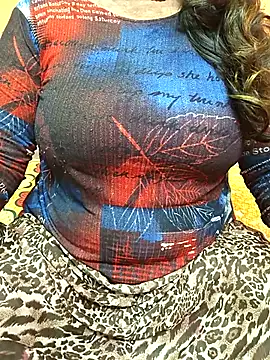 CUTE SOPHIA- online show from November 15, 12:30 am