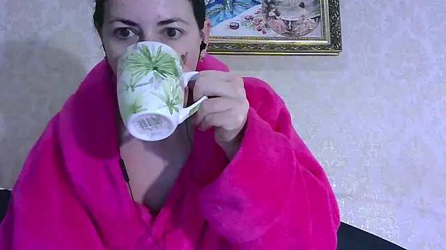 Snapshot of StunnigArt chatting on March 4, 2:17 am StunnigArt online show from March 4, 2:17 am