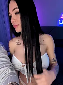 GroteskJane online show from March 2, 4:21 pm