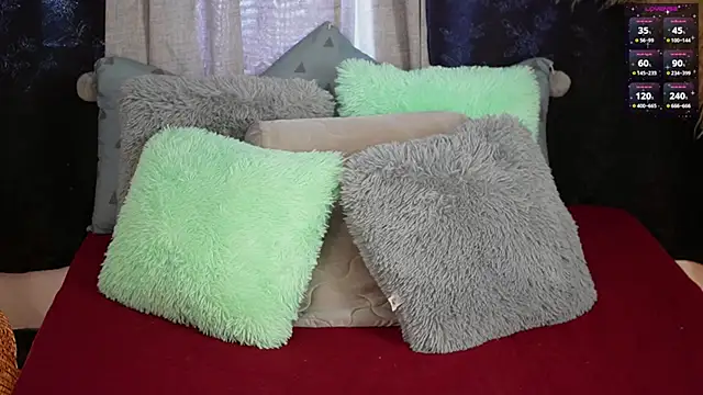 isaibanez online show from October 3, 1:08 pm