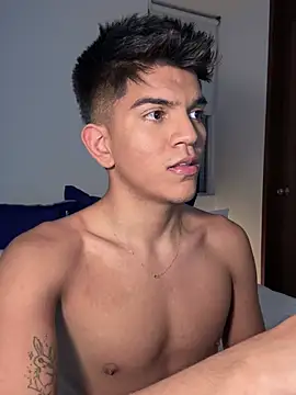 santiago 01 online show from January 25, 4:02 am