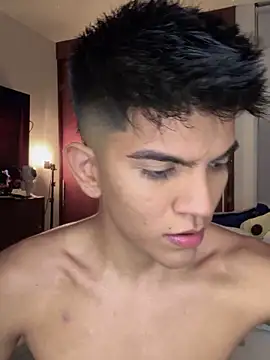 santiago 01 online show from March 12, 12:31 am