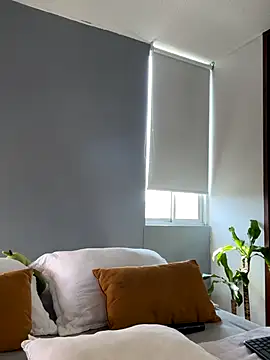 santiago 01 online show from December 15, 7:51 pm