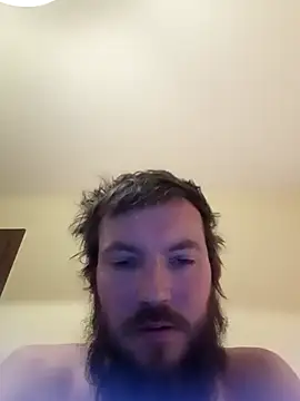 Snapshot of Klinsch chatting on February 3, 8:25 pm Klinsch online show from February 3, 8:25 pm