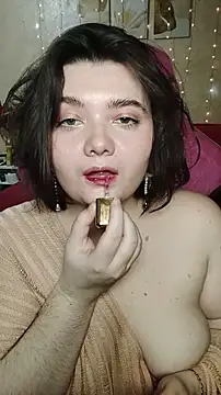 DenisHailey online show from December 17, 9:21 pm