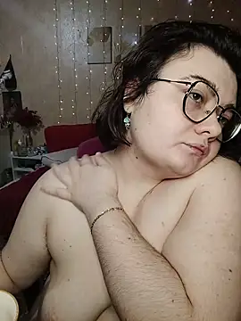 DenisHailey online show from February 19, 5:53 pm