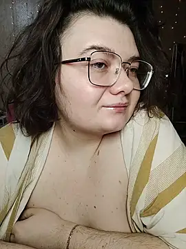 DenisHailey online show from March 21, 9:07 pm