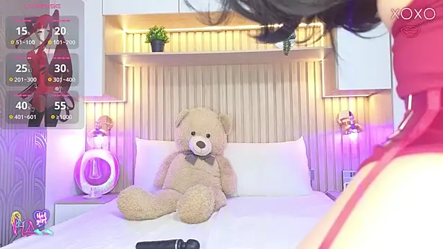 Snapshot of _maddy1 chatting on May 26, 12:06 am maddy1 online show from May 26, 12:06 am