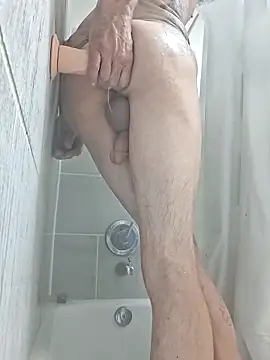 Snapshot of chillmfrs chatting on September 17, 9:55 am chillmfrs online show from September 17, 9:55 am