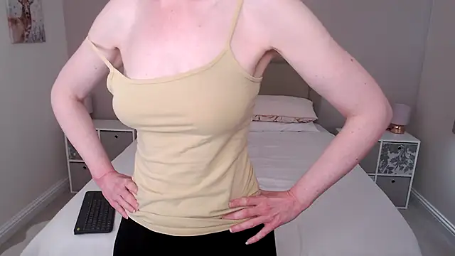 British Goddess Anna online show from January 21, 11:46 am