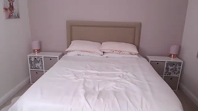 British Goddess Anna online show from January 21, 5:51 pm