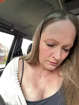 HoneyBluex online show from February 27, 1:38 pm