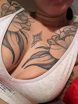 Nadiasexy online show from April 11, 11:09 pm