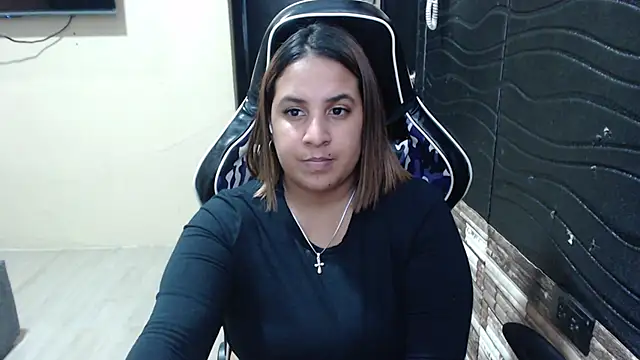 Snapshot of KathyHardcore69 chatting on April 4, 4:11 am KathyHardcore69 online show from April 4, 4:11 am