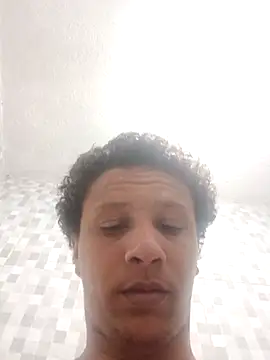 Nicolaskribeiro online show from November 8, 8:25 am