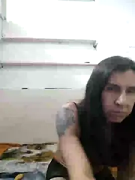 Cameron puppy online show from May 12, 4:31 am
