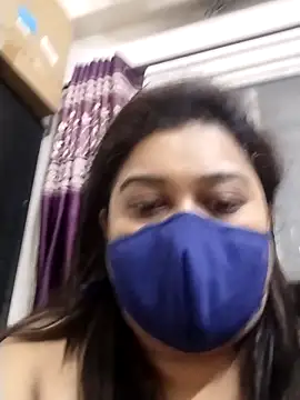 Snapshot of indianlisa5 chatting on April 18, 7:18 pm indianlisa5 online show from April 18, 7:18 pm