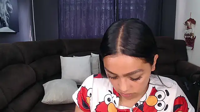 Snapshot of fairylatin222 chatting on December 22, 8:06 pm fairylatin222 online show from December 22, 8:06 pm