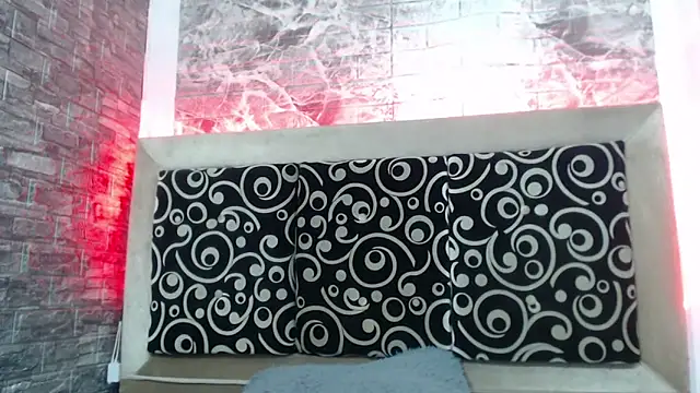 Cloee66 online show from January 9, 6:04 pm