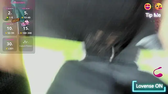 Snapshot of Cloee66 chatting on January 9, 3:26 pm Cloee66 online show from January 9, 3:26 pm