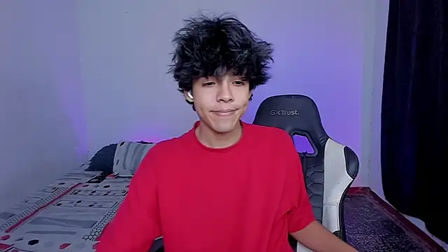 Alan26  online show from November 29, 3:59 pm