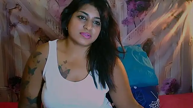 RoyalIndianCreamPuff online show from February 8, 5:27 pm