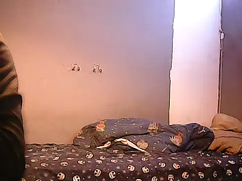 twinkerbell344 online show from April 2, 9:18 am