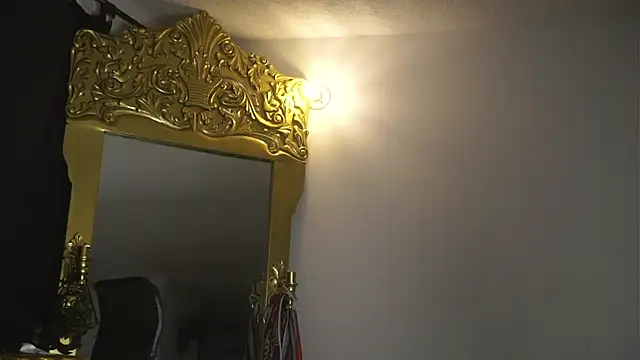 dantecoppolaa  online show from January 23, 12:35 am