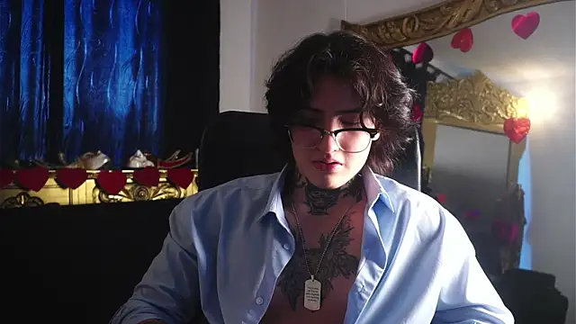 dantecoppolaa  online show from February 15, 8:11 pm