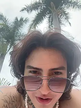 dantecoppolaa  online show from March 20, 6:31 pm