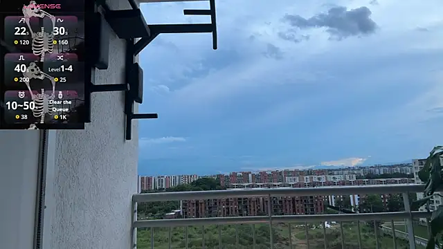 dantecoppolaa  online show from April 1, 10:40 pm