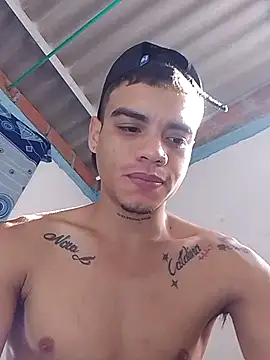 Snapshot of mailo_bronw chatting on June 21, 1:57 pm mailo bronw online show from June 21, 1:57 pm
