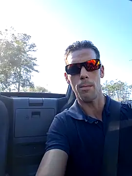 Snapshot of John19893 chatting on January 26, 8:13 pm John19893 online show from January 26, 8:13 pm