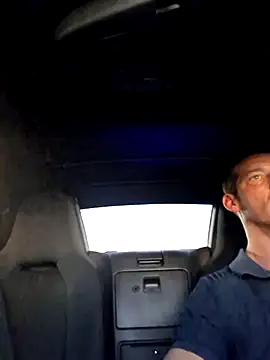 Snapshot of John19893 chatting on January 26, 11:18 pm John19893 online show from January 26, 11:18 pm