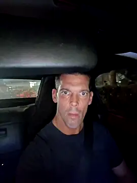 Snapshot of John19893 chatting on February 19, 12:14 am John19893 online show from February 19, 12:14 am