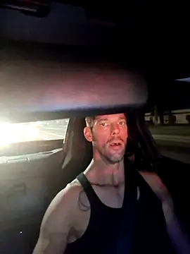 Snapshot of John19893 chatting on March 1, 12:28 am John19893 online show from March 1, 12:28 am