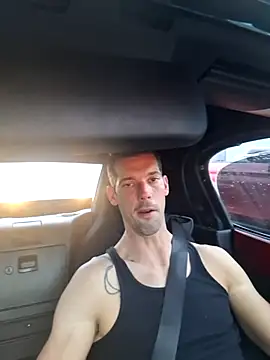 Snapshot of John19893 chatting on March 10, 12:37 pm John19893 online show from March 10, 12:37 pm