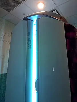 Snapshot of John19893 chatting on March 12, 12:10 am John19893 online show from March 12, 12:10 am