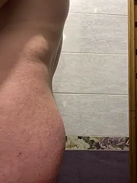 Snapshot of vanho29 chatting on February 4, 1:11 am vanho29 online show from February 4, 1:11 am