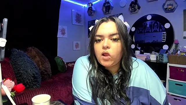 Luise Meyrink online show from March 24, 4:06 am