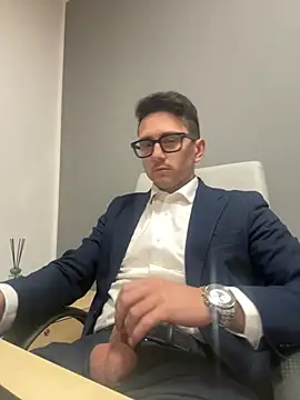 masterboss  online show from December 3, 12:25 pm